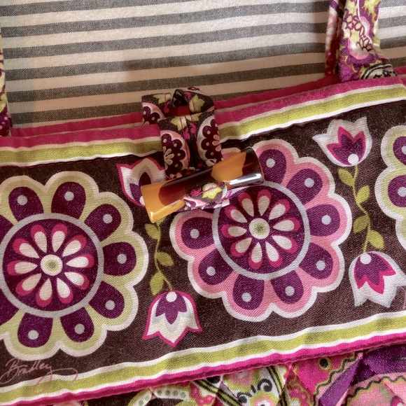 Vera Bradley Tote - Picture 6 of 7